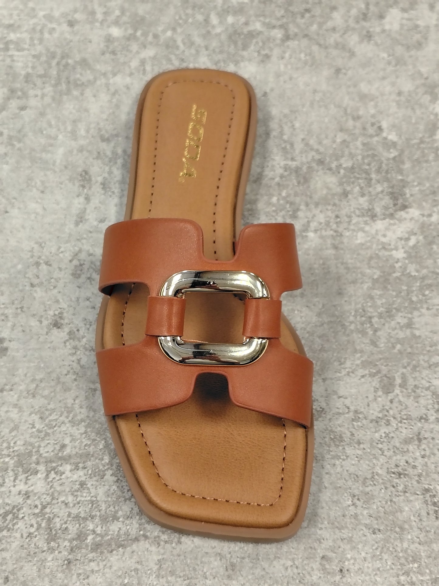 Sandal-Feng