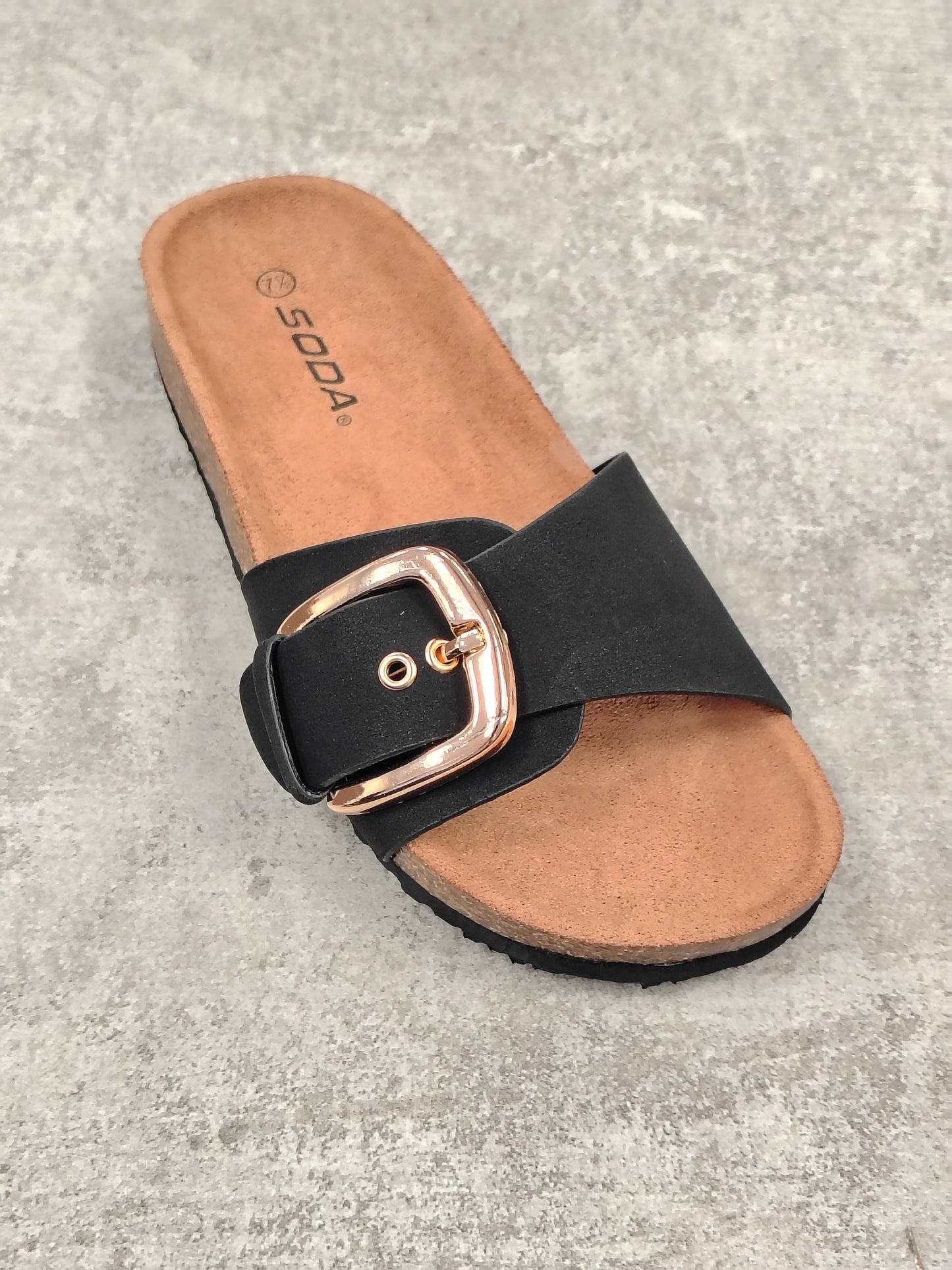 Sandal- Lizzy