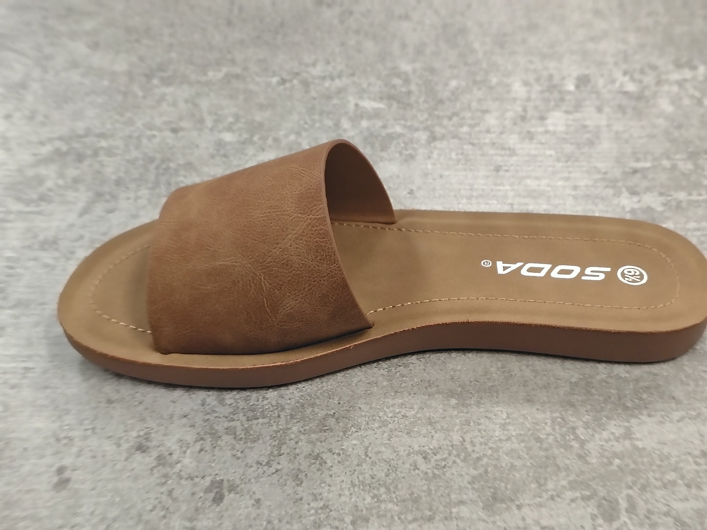 Sandal- Efron